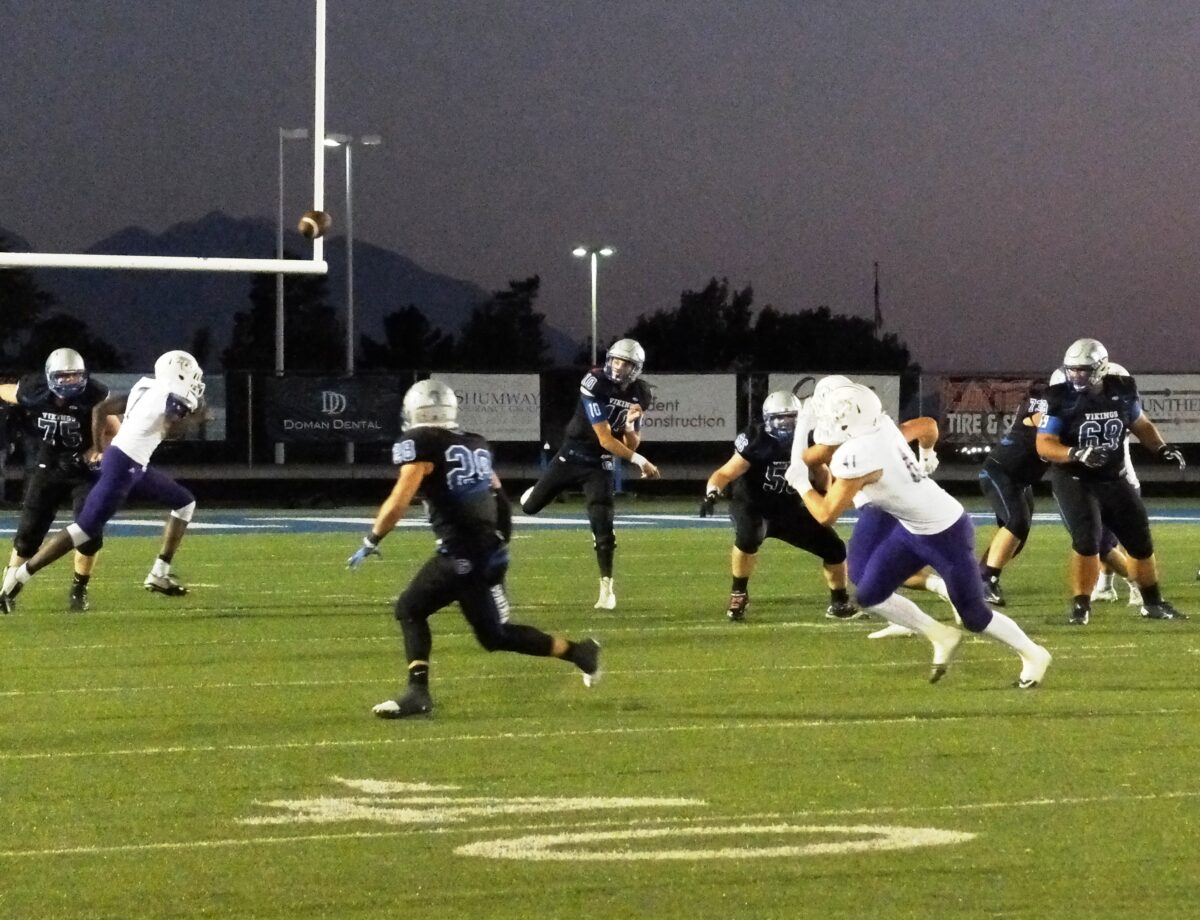 Pleasant Grove football smothers Lehi News, Sports, Jobs Daily Herald